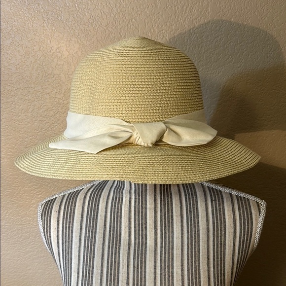 NEW Furtalk Cream Straw Hat Cream Bow Adjustable Sz Detachable Chin Strap Paper - Picture 1 of 9